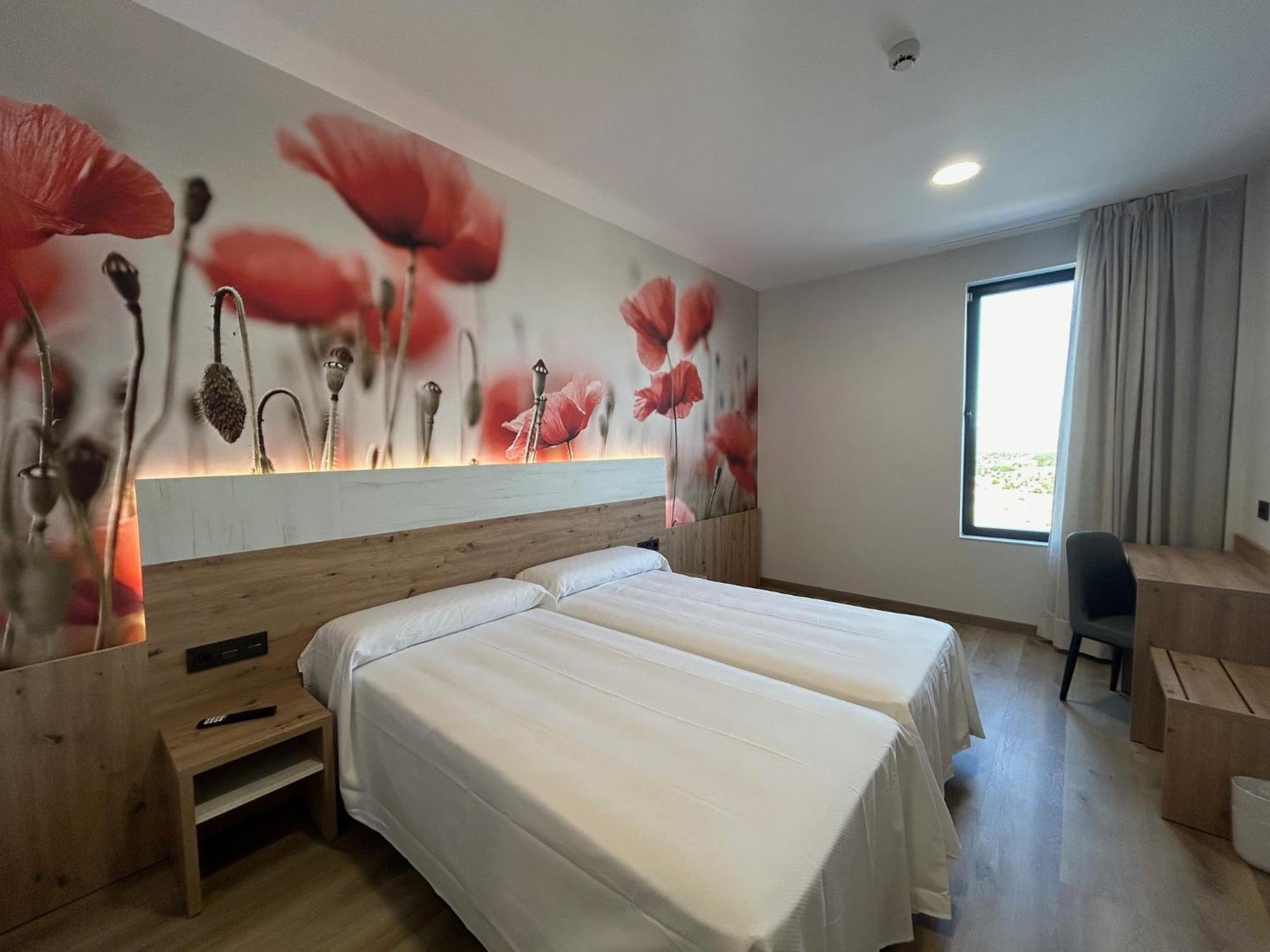Hotel Javalambre La Puebla De Valverde Extérieur photo